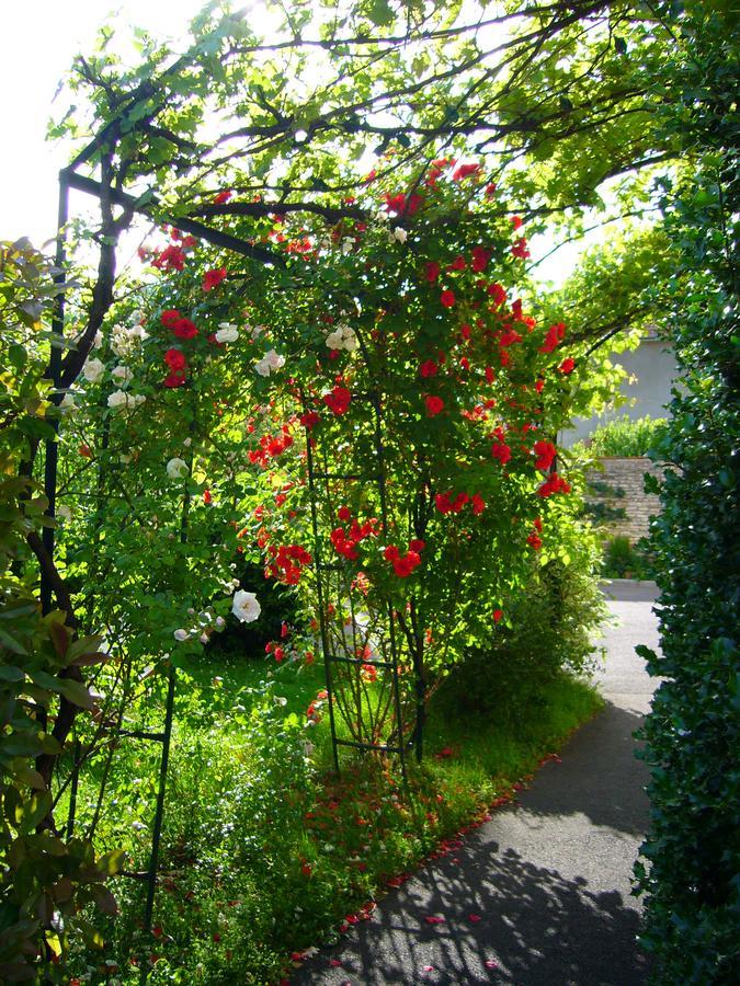 Hotel La Villa Fleurie Beaune  Exterior foto